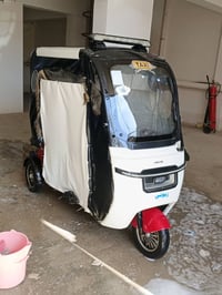 توك توك • سجن • ١٢٠٠