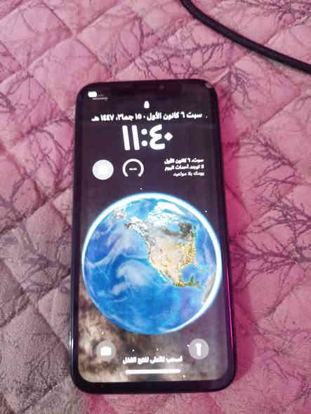 للبيع ايفون X  للبيع الذاكرة 256 البطاريه 100% بيه ثلم بالشاشه مراد تشتغل عادي ومرات يظهر شخوط جهاز نظيف السعر 130 الف قفل بدون عمله رجاء مكانها بغداد حي الحسين الضباط ت ***********
