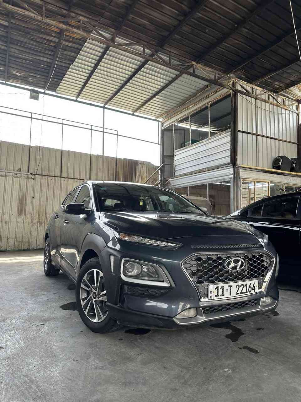 ‏سلام عليكم سيارة كونا للبيع موديل 2018 محرك أربعة سلندر 2000 دوش السيارة ماشية 99,000 السيارة أنا أبيع حزام صبغ المكينة كفالة والقير ما مفتوح السيارة تعمل بنزين + غاز ￼ سعر السيارة 110$ مكان السيارة بغداد رقم التواصل *********** متوفر WhatsApp واتصال ￼
