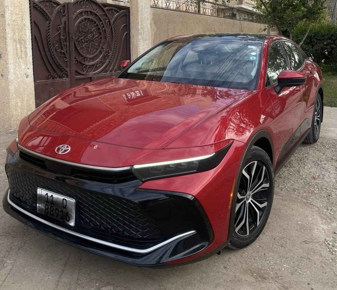 السلام عليكم

2024 TOYOTA CROWN, LIMITED

السيارة كلين بدون صبغ مرقم بغداد

حادث كلش بسيط بارد في داير الجامرلغ الخلفي ارباك بردات الجانبية فقط

بصمة كراسي كهرباء وجلد اوف وايت 

حساس امامي خلفي فول تحكمات 

ماشية 96 الف ميل 

السيا ة فول مواصفات 

السعر 295$

مكان السيارة ديالى بعقوبة 

للاستفسار ***********
