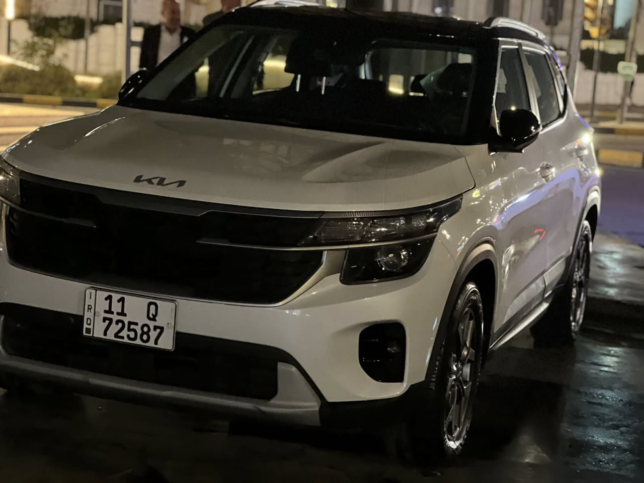 ‏السلام عليكم
كيا سيلتوس 2024 خليجيه 
ضمان الدوليه ماشيه 6000اخت الزيرو 
سياره كلش جديده 
توكلر ابيض و اسود 
بصمه 
مكفوله كفاله عامه 
مكان السياره بغداد اليرموك
السعر 179 و بيه مجال
***********
