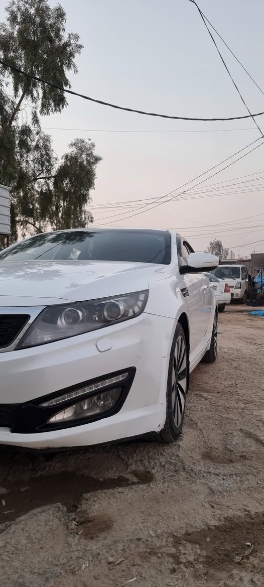 السلام عليكم
كيا اوبتيما موديل (2014) السياره ماشاء الله مكفوله من الضربة و التبديل فقط زلغ في باب الصدر و الهلال الخلفي ولايوجد ضرر اخر 
المواصفات 
المحرك / 2400 دوش
اللون / ابيض صدفي
عداد المسافة / 212 الف 
لون الداخل / اسود و بيجي
تحكم ستيرين جهتين 
تبريد قطعتين 
مري شفط مع خزن ميموري
بصمه تشغيل مع بصمة ابواب
كاميرا خلفية
اشاير بالمري
صدر امامي جديد
صدر خلفي جديد
تخم تاير جديد 
كشن كهربائي 
4 دسك 
حساس خلفي 
جرس تنبية 120 
الرقم / سليمانية دولي 
السنوية / نافذة لغاية 2029
العنوان / بابل 
رقم الهاتف/ ***********
الــــســــعــــر / 147 ورقه
