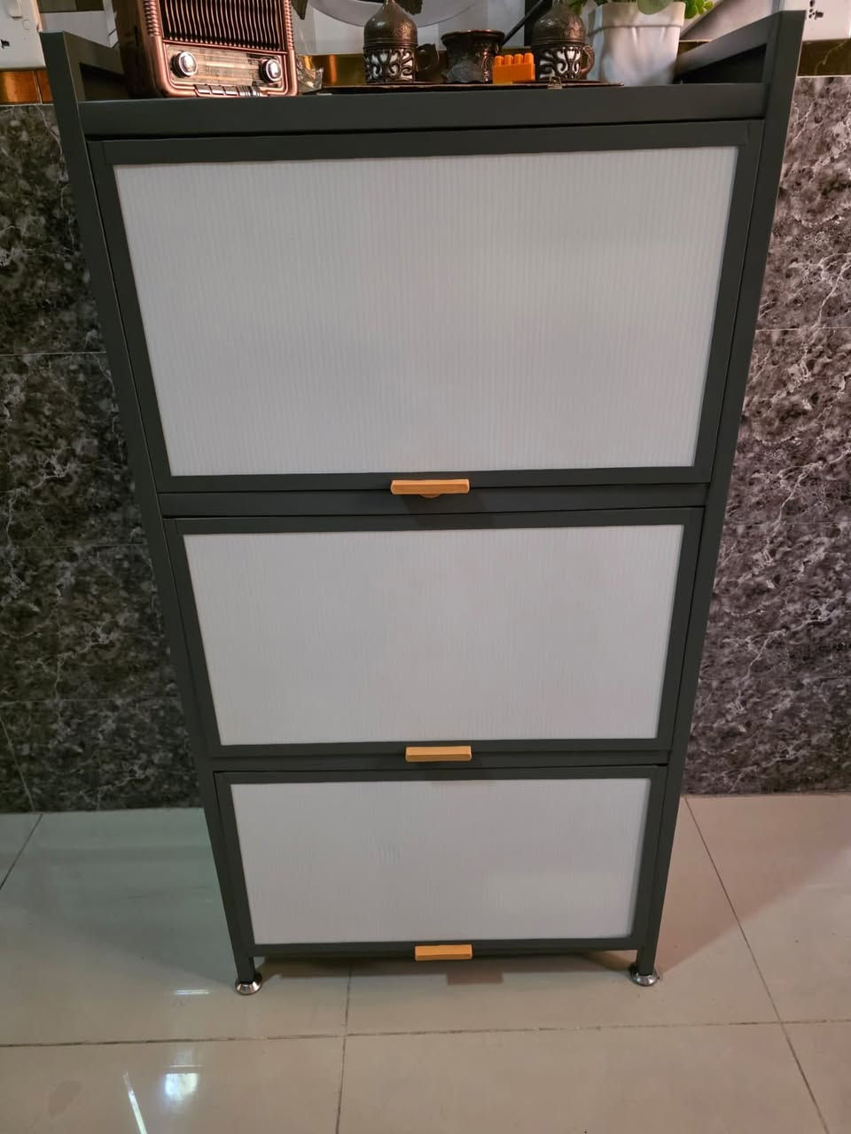 لوكرات مستخدم قليل اخذت الواحد على ٥٥ الف اريد الواحد ٣٥ 
العنوان / الصليخ


**إذا كنت صاحب هذا الإعلان وتريد حذفه لأي سبب، رجاءا أرسل رسالة إلى الدعم الفني**