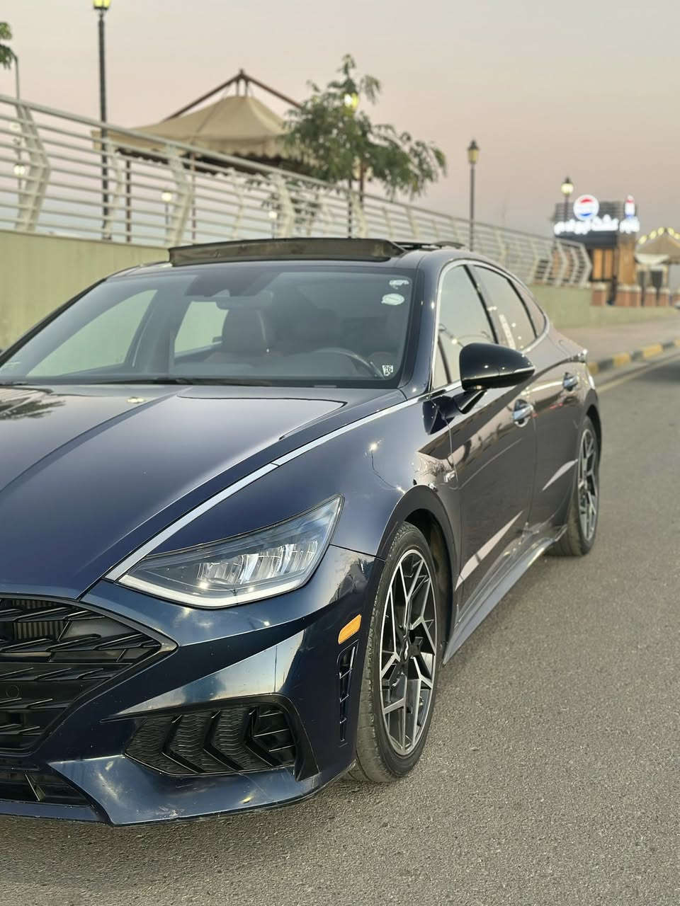 السلام عليكم
للبيع سوناتا N لاين 
محرك 2500 تيربو 
موديل 2021
ماشيه 34
موصفات معرفه بانوراما بصمه تشغيل عن بعد تحكمات ستيرن عشنات هيتر داخل تغيير اللون كشنات جلد كنتار رصاصي مختمه بشعار N قيادة ذاتية تحديد مسار نقطة عمياء رادارات امامي خلفي جانبي شاشه كبيرة الحجم لايت زينون وبعد بيها موصفات كلش اهواي 
حادثه جاملغ مبدل نفس اللون وبيها بارد بل جاملغ الخلفي السيارة بدون صبغ
مكان السيارة موصل 
رقم ***********
