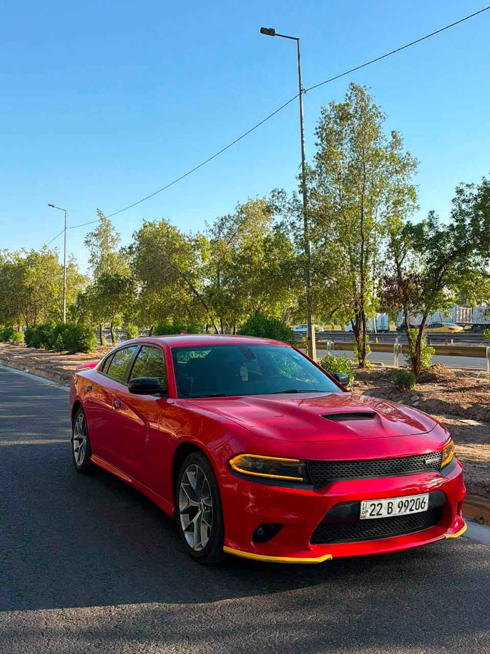 السلام عليكم
جارجر gt موديل 2022
لون مميز برتقالي  
السيارة بدون صبغ بدون ايرباك بيها فقط بارد 
صور الحادث موجودةً بالمنشور 
رقم اربيل الجديد
الاتصال:-/  ***********
السعر :-238 $
المواصفات :— 
- مري سود - بصمة تشغيل عن بعد دكمة سوبر تراك باك شاشة كبيرة كاميرا حساس خلفي كشنات حظن ويل gt بلادي
مكان السيارة بغداد الكرخ
