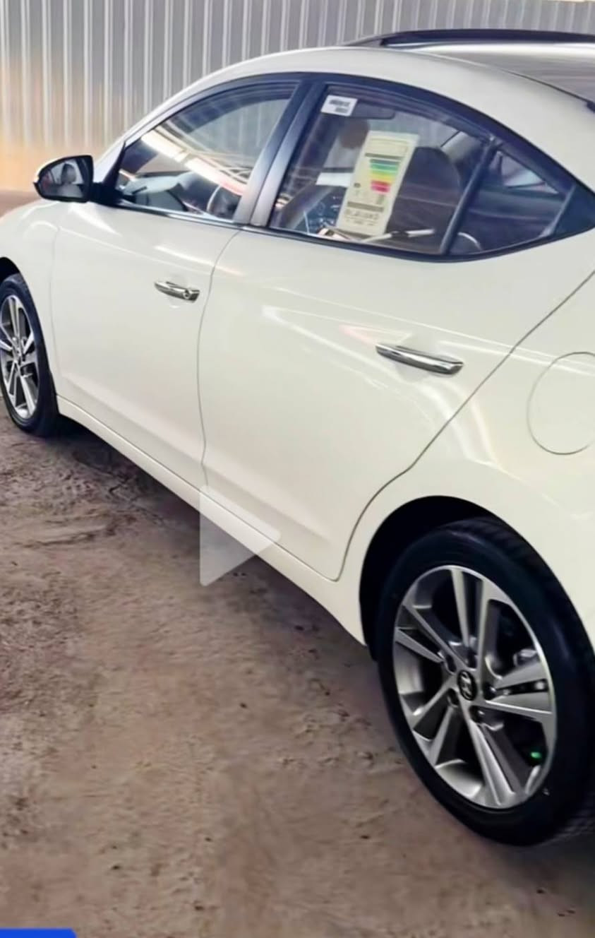 يوجد خط بغداد بسيارات حديثه لطلاب وطالبات
للجامعات التاليه
المأمون التراث الفراهيدي المشرق البيان الحكمه النخبه النسور الناجي السلام الهادي الفارابي دجلة التقنيه الوسطى بغداد علوم الاقتصادية

*********** أحمد
