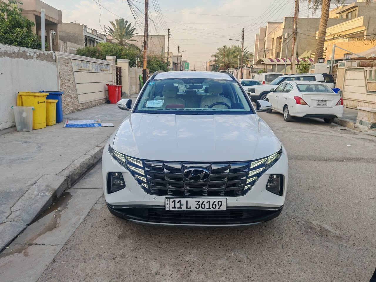 سياره للبيع هونداي توسان موديل 2024السياره خليجيه مكفوله كفاله عامه من الضربه والصبغ بيه رصعه صغيره اصبعين بالجاملغ الامامي
السياره رقم بغداد الدولي باسمي …  السياره ماشيه ٢٦ الف  فول ماعد البانوراما 
المواصفات : بصمة دخول ذكي سايد بريك دكمه داخل اوفايت ويل 18 حساسات اماميه خلفيه كشنين كهرباء كامره دواره تحكم استيرن جهتين تبريد قطعتين مري شفط شاحن واير لس مكاني بغداد الكرخ رقمي ***********
السعر ٢١٨ وبيه مجال
