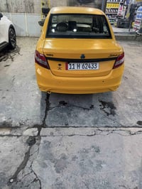 ساينا • ٢٠٢٠ • باب خلفي مبدل