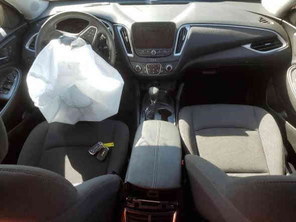 السلام عليكم ورحمه الله وبركاته من رخصت الإدمان المحترام
السيارة جديد ادمة مسمترة عليه بدون اي نقص
It 

ماليبو  ٢٠٢٣
ب
السيارة بشرط 

السيارة عل بلد 

ماشيه ٤٠ ميل حقيقي فقط
***********

السيارة جديد  

 رقم بغداد الجديد
حادث السيارة. موضح بل الصورة.
البنيد مابي شي يعني. السيارة كفالة.
طك بيه ايربك بردة واستيرن السيارة
اي قطعة مابيه تبديل فقط الدعامية
تبديل
السعر ١٣٦ وبيه مجال للشري
السيارة ربع متصرف عليه.،،، 

🔴بصمه ابواب + جنطه
🔴 تشغيل عن بعد 
🔴 نقاط عمياء 
🛑محرك 1500 توربو ✈️
🔴قياده ذاتيه
🔴سايد بريك بصمه
🔴مانع انزلاق
🛑لدات اماميه نهاري 
🛑 اوتو بريك /توقف ذاتي عند الاقتراب 🚳
🛑كشنات تدفئه + كهرباء ⚡️ 
🛑تبريد مناخين منفصل SYNC
🛑تبريد قطعتين امامي خلفي 
🛑شاشه كبيره تدعم 📲Android Auto/car play
🛑خرائط Gps📌
🛑كامره خلفيه 📷
🛑كروز مثبت سرعه
🛑شاشة ضبط واعطال بل دشبول
🛑منافذ USP/ 12V /Tip C
🛑مانع انزلاق ⛔️
🛑حساس اطارات
كشنات تدفئة. تبريد. 
🛑4 دسك/ Abs
السياره جاهزه ونظيفه جداً بدون نواقص

مكاني بغداد المشتل شارع المدارس 
***********
متوفر اتصال و واتساب
وتريه وين متريد وألشري يتصل وبخدمتة عل اي تفاصيل.
خليتكم الرقم شحجون اني خادم. السيارة حيل جديد وألف عافية على الي يأخذها
واي استفار اني الاتصال على الرقم***********
