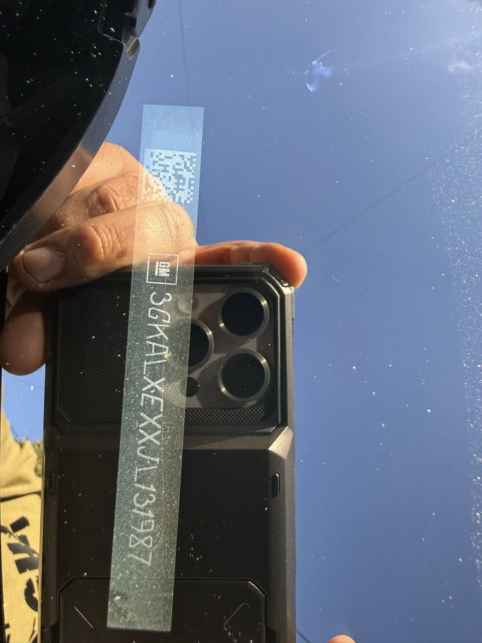 من رخصة الادمن المحترم
: جي ام سي تيرين فئة دينالي ( اعلى فئة ) لون اسود محرك 2000  توربو
#الضرر : جاملغ وبنيد وصبغت بيهة 4 قطع قبل فترة لان صار بيهن جراد وعندي فديو قبل الصبغ
رقم بغداد بسمي صارلهة عندي 5 سنوات السيارة على ايدي 
ماشية 130 كيلو 
مابيهة نقص برغي الصدر امامي خلفي قبل اسبوع سويتة كلهة جاهزة محرك وكير مكفولات ولا ملعوب بيهن سيارة بلعافية علياخذهة
#المواصفات :
فئة DENALI لون اسود
▪️ بنراما
▪️الموديل : 2018
▪️المحرك: 2000 توربو (اربعة سلندر)
▪️حجم الويل: ويل كب دينالي حجم 19 مع طقم تايرات بحالة جديد 
   رادار وتحديد مسار وكشن هزاز 
   نقطة عمياء بلمري 
   مري قلاب مع البك
  كامرات محيطية 5 كامرات
  شاحن تليفون وايرليس
  تبريد قطعتين 
▪️لايتات زينون عالي وناصي اصل مع حاجب LED
▪️بصمات عدد 4 للابواب مع بصمة تشغيل
▪️حساسات خلفية اصل
▪️حساسات ورادارات الاجتياز الجانبية (نقاط عمياء)
▪️كشنات السيارة جلد اسود اصل مع تطريز DENALI
▪️تحكم فول كهرباء لكرسي السائق والراكب وخزن ميموري 
▪️شاشة الدشبول حجم كبير للتحكم بايعازات السيارة
▪️تبريد قطعتين امامي وخلفي
▪️تدفئة وتبريد لكراسي المقدمة وتدفأة لكراسي الخلفية
▪️تدفئة بالستيرن
▪️جنطة كهرباء
▪️تشغيل عن بعد
▪️دبل كزوز
▪️تطعيم نيكل لمقابض الأبواب
▪️سستم صوت BOSE الشهير
▪️سايد بريك دگمة
▪️تطعيم صاج لدواخل المركبة
▪️تحكم ستيرن جهتين بلوتوث وحاكية وكروس سرعة 
▪️نظام ABS مانع انزلاق
السعر المطلوب : 150 ورقة مع المجال
او مراوس بي واي دي 
بغداد حي العدل 
***********
