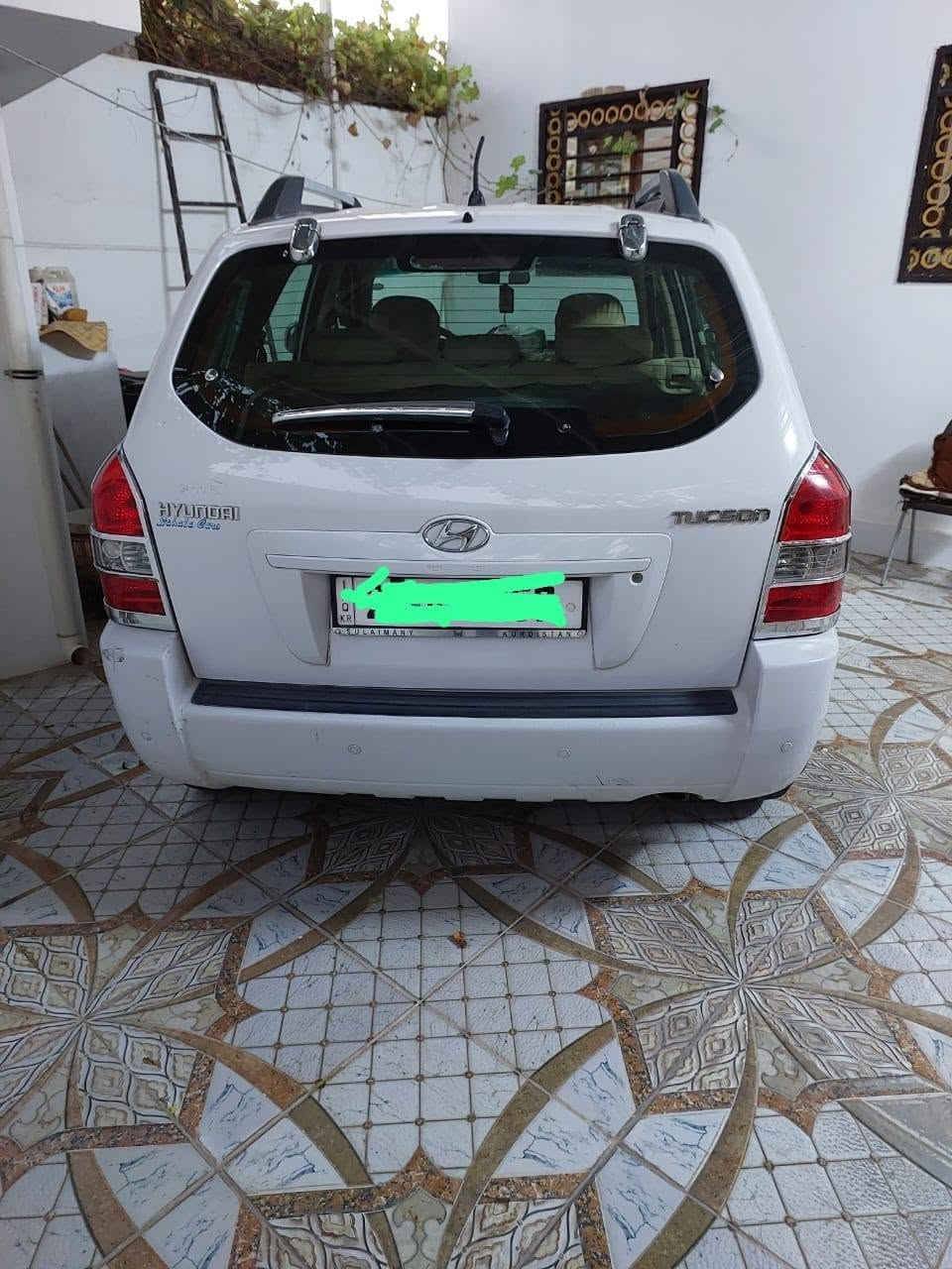 هونداي توكسون موديل ٢٠١٠ بشرط الفحص مكينة وگير ومابي لاضربه ولا تعديل مكفولة من دعامية لدعامية سنوية بأسم صاحبه رقم سليمانية هزة ٢٠٢٨ سعره ب١٢٠ ورقة مكان السيارة كركوك ليلان وهاي رقم صاحبه ***********
