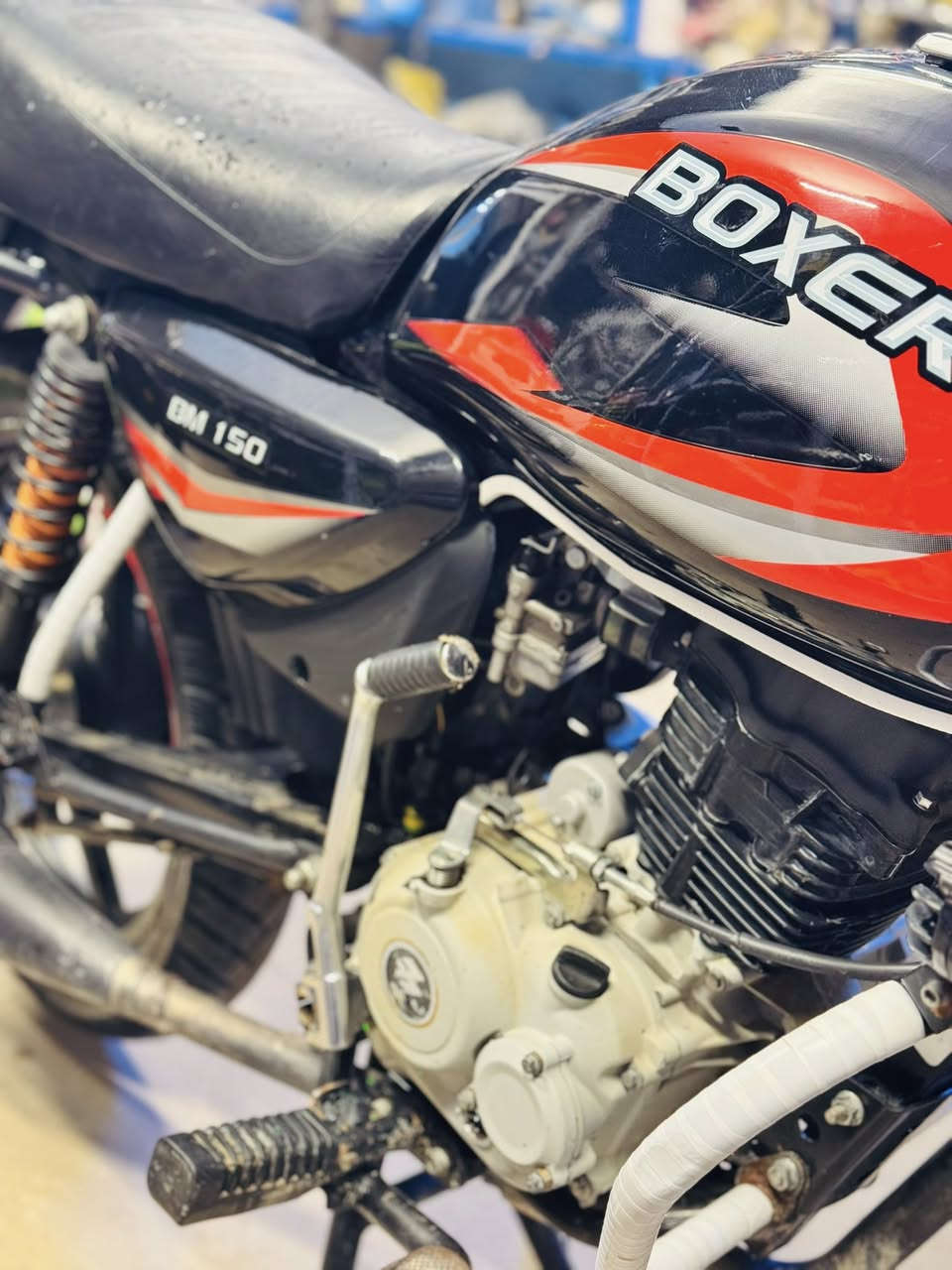 ياالله السلام عليكم بوكسر 23رقم وسنويه بغداد ب2وبيها مجال للطيبين مكان ديالى الخالص ***********
