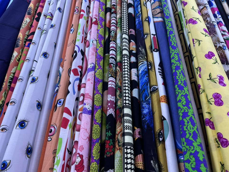 هذه العرض للجمعه 15 / 1
3 قطع ب10
اقوى تنزيلات على مستوى العراق🔥كشمير ايطالي دجتال اصلي
ثلاث قطع ب 10 🔥🔥🔥🔥🔥🔥🔥🔥🔥🔥
القطعه مترين و نص ضبط بدون نقص
متواجدون كل ايام الاسبوع من 3ونص عصر ل11 ليل
عدى الجمعه
 ☎️ *********** واتساب
شارع تولةفروش مقابل معمل النسيج
✨♥️✨مجمع دلسوز البزاز✨♥️✨
