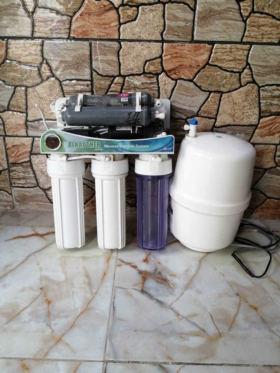 مساء الخير ع الجميع
غراض مستعمله للبيع مثل ماموجود بالصور
كل وحده وسعرها مكانهن الديوانية /حي رمضان
المبردة البرفاب ب100
المبردة الداخليه ب100
الفلتر ب60
المروحه 15
وبيهن مجال للشراي ان شاء الله 
 للاستفسار أكثر الاتصال على الرقم ***********
