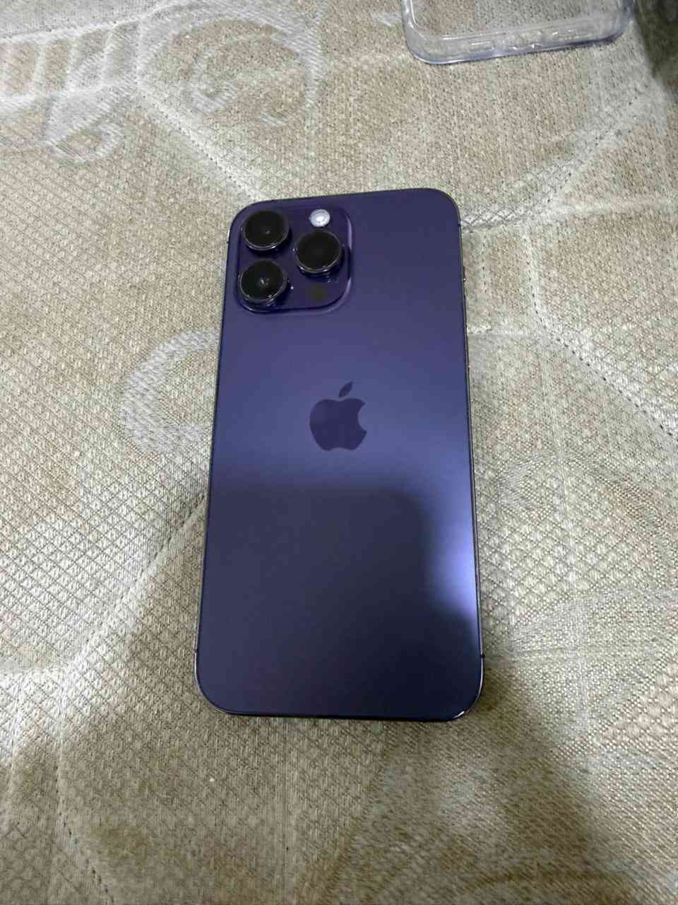 السلام عليكم
ايفون 14 برو ماكس ايسم شريحه الكترونيه اللون بنفسجي امريكي نظيف 100‎%‎  كارتونه وكيبل وياه
ذاكره 1تيره يعني 1000 گيگه بطاريه 91
السعر 875 الف بغداد الدوره  هاتف ***********
