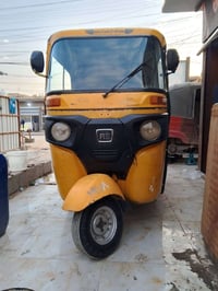 تكتك لبيع مديل 17اوراق المصطفى السعر2900 مكاني العبيدي حي الرئاسة07891...