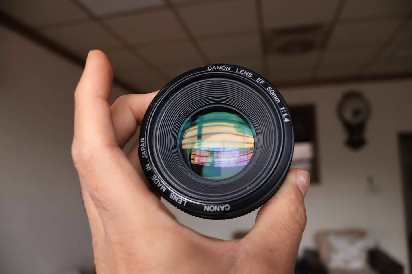 لێنزی کانون ٥٠مم ١.٤ 
لێنزێکی مەعروفە و ئەدایەکی زۆر نایابی هەیە .
پاک و خاوێن و بێکێشەیە ، و نرخی مەعقولە
٢٠٠هەزار ، سلێمانی .

عدسة كانون ٥٠مم ١.٤  غني عن التعريف 
مستعمل نضيف و تشتغل %١٠٠ سعرها مناسب جداً 
٢٠٠ألف السليمانية, العراق


**إذا كنت صاحب هذا الإعلان وتريد حذفه لأي سبب، رجاءا أرسل رسالة إلى الدعم الفني**