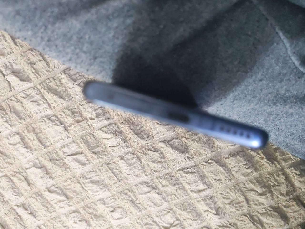 سلام عليكم هونر x9B نضيف من كل النواحي بس بي نكراش بسيط بالضهراثرالكڤرلاكسرلافطرلاتصليح السعر٢٢٥بي مجال مكانه شارع فلسطين ***********تحياتي للادمن والجميع
