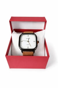 ساعات كوارتز • عداد شهري • توصيل مجاني سامراء