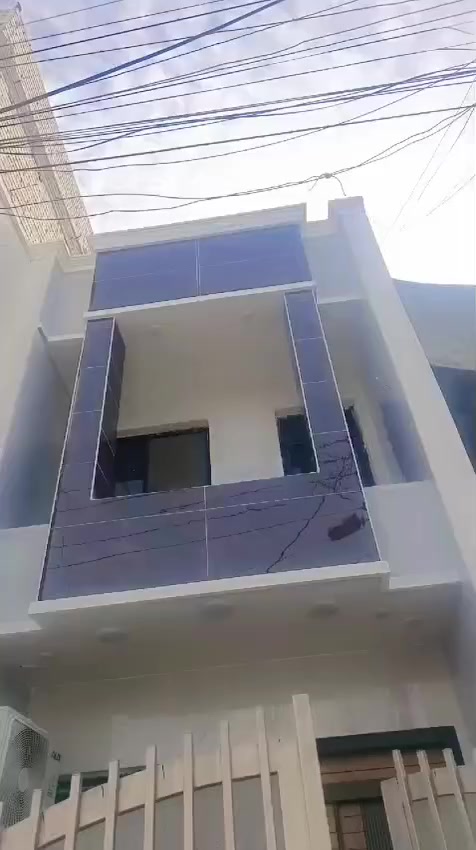 السلام عليكم للبيع للبيع يوجد لدينا مشتمل 100 متر في منطقه حي الجهاد خلف اربع شوارع شارع المضخه الوجهه 4 النزال 25 ثلاث غرف نوم وصاله ومطبخ وخدمات بيت جديد بناء 2025 هاتف *********** السعر 230
