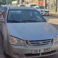 سبكترا • ٢٠٠٦ • حادث امامي