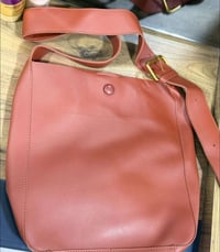 جنطه جلد • قطعتين • شاموا