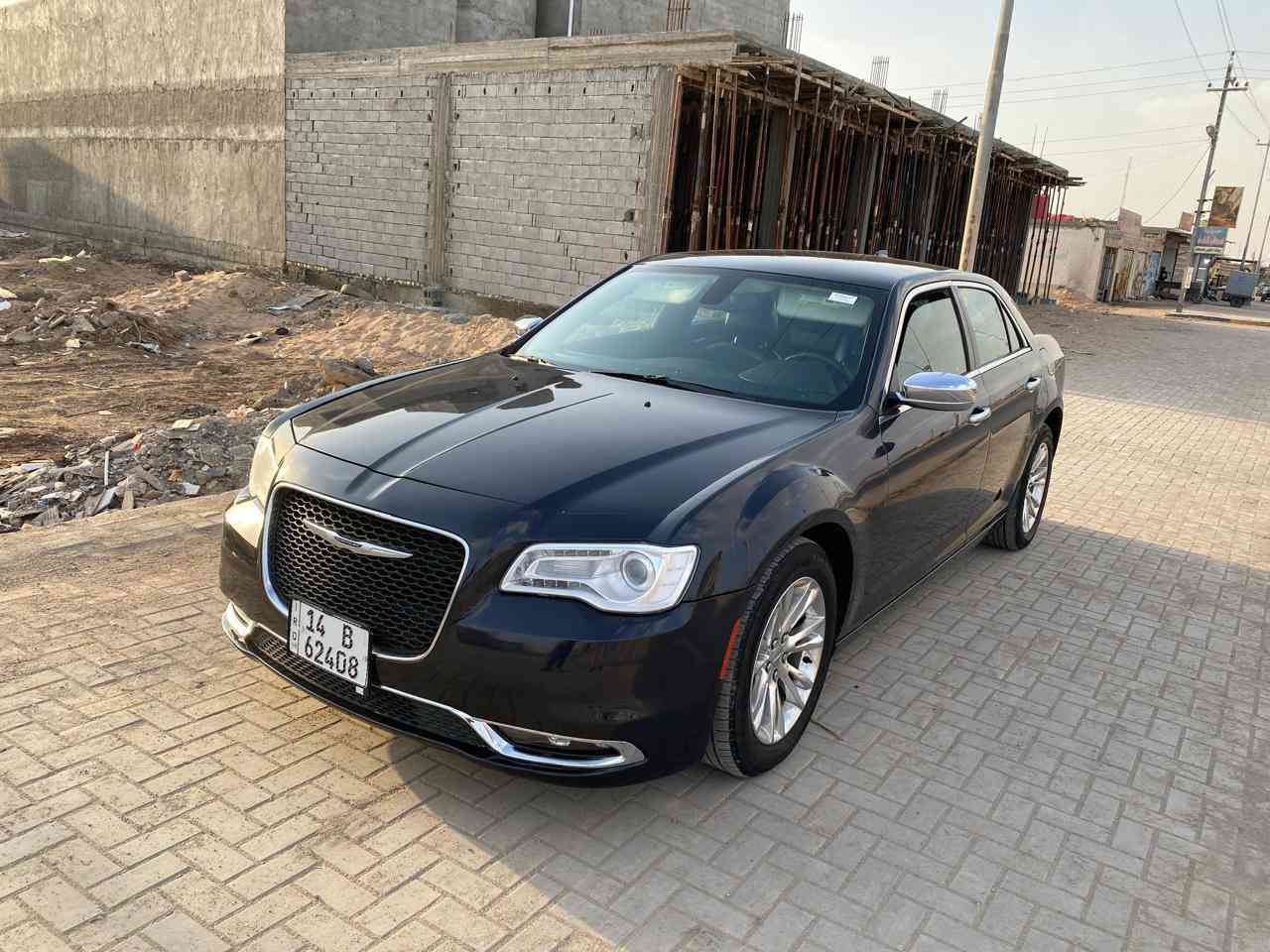 السلام عليكم اوباما مديل 18 اصل كفاله عامه بيه بارد شي بسيط كفاله كير مكينه حداده تبريد كلها بشرط ماناقصها شي ومسويلها ادامه كامله متكامله من فيت بم بلكات تنظيف غرفت احتراق تنضيف نوزلات ما ناقصها شي والحمدلله مواصفات السياره نص فول يعني عده الفتحه كشنات جلد تدفئه تبريد خزن كشنات  وباقي المواصفات المعروفه ويل 18  رقم دولي وهزه جديده  السياره بسمي تحويل ثاني يوم 
سعر 240 وبيها مجال للشراي 
مكان السياره بصره شط العرب 
للستفسار ***********
