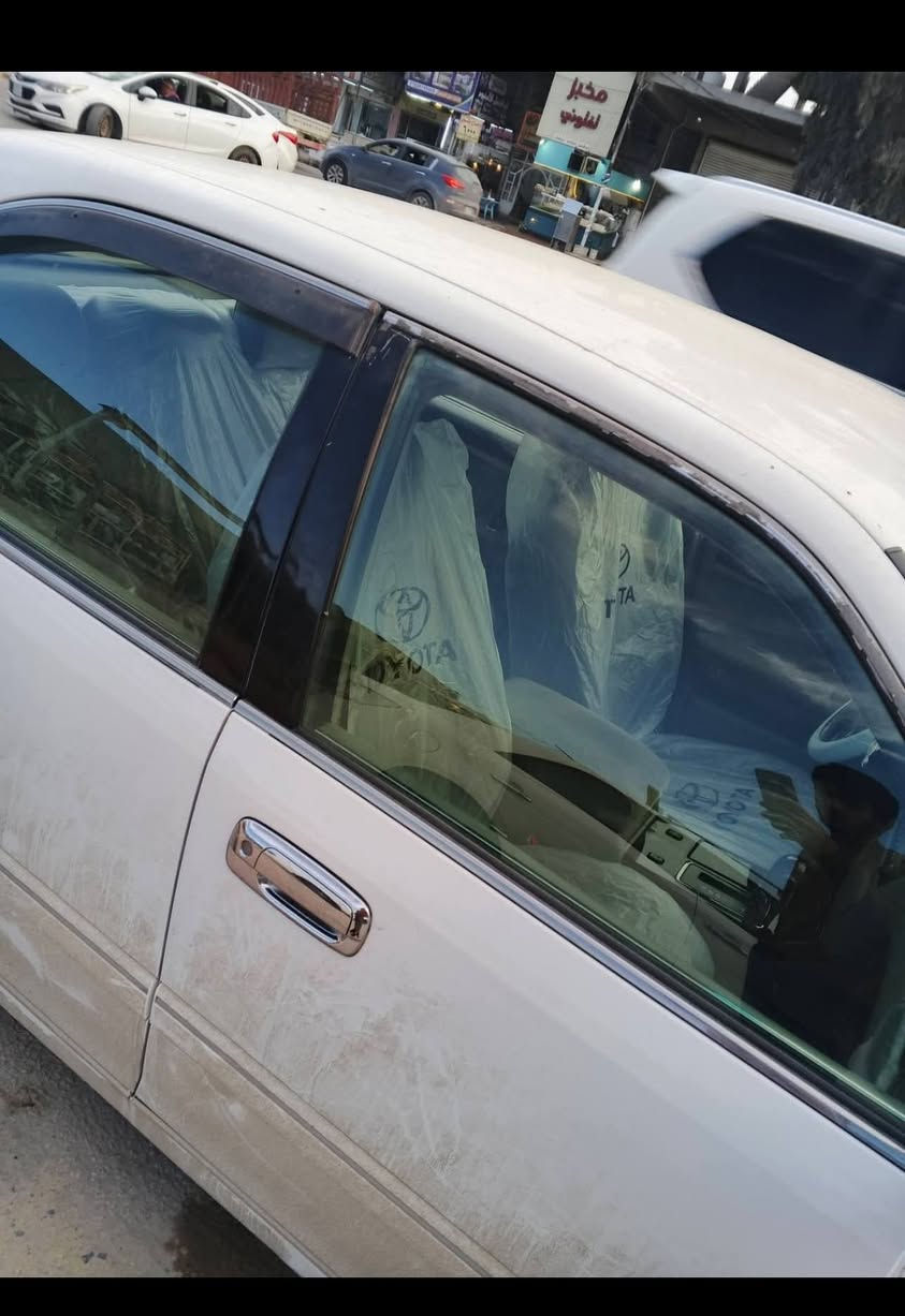 يالله السلام عليكم ملكه كراون موديل
2003وكاله فقط موصفات السياره كرستال اصل

 دكمتين شاصي 71دفيفوره الصغير كير مكينه جدد

حداديه الكداَ م جديده ستوني مسويه

تخم تاير جديد مامطلوب  السعر 72 وبيه مجال

مكفوله من الكص والضربه عده طخه جوملغ الخلفي

الاستفسار الاتصال بل رقم ***********
