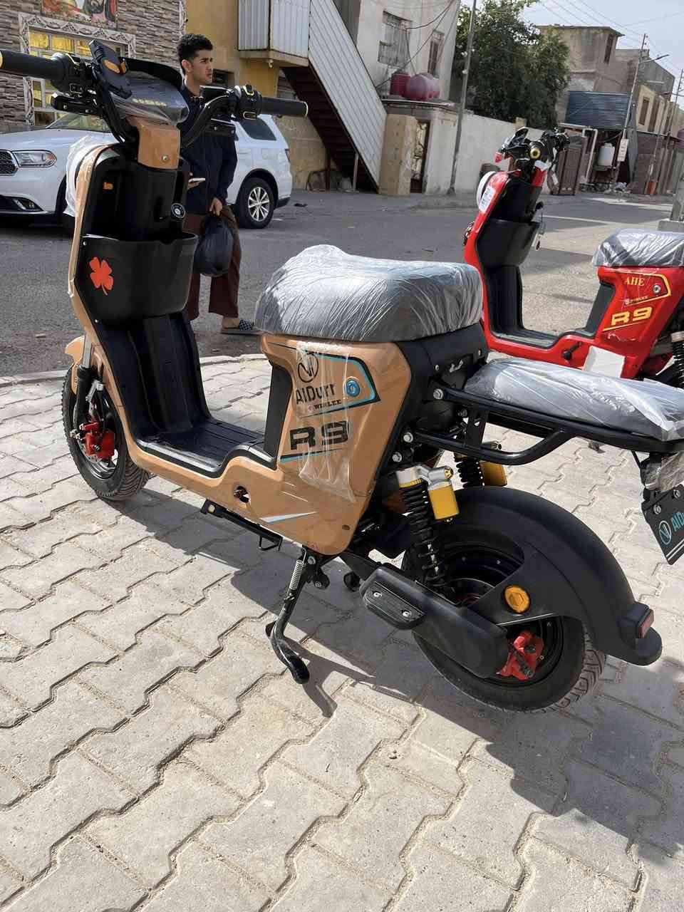 السلام عليكم
دراجه شحن R9 كفاله عامه من الزلغ الدراجه زييييرو وكيل قبل اسبوع طالعه من الوكيل موديل2026بطاريات 32غراضها كامله كلها شغاله هورن اشاير لدات لايت عالي ناصي سرعه 109 السعرر خاص الشراي فقط يتصل ***********مكاني بصره تقاطع الكزيزه
