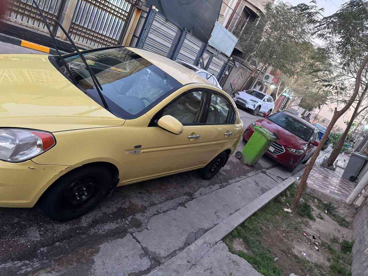 سلام عليكم اكسنت موديل 2011خليجيه رقم بغداد جديد دولي بكان سياره الغزاليه وهاذه *********** سعر ٩٨ وبيهه مجال قليل
