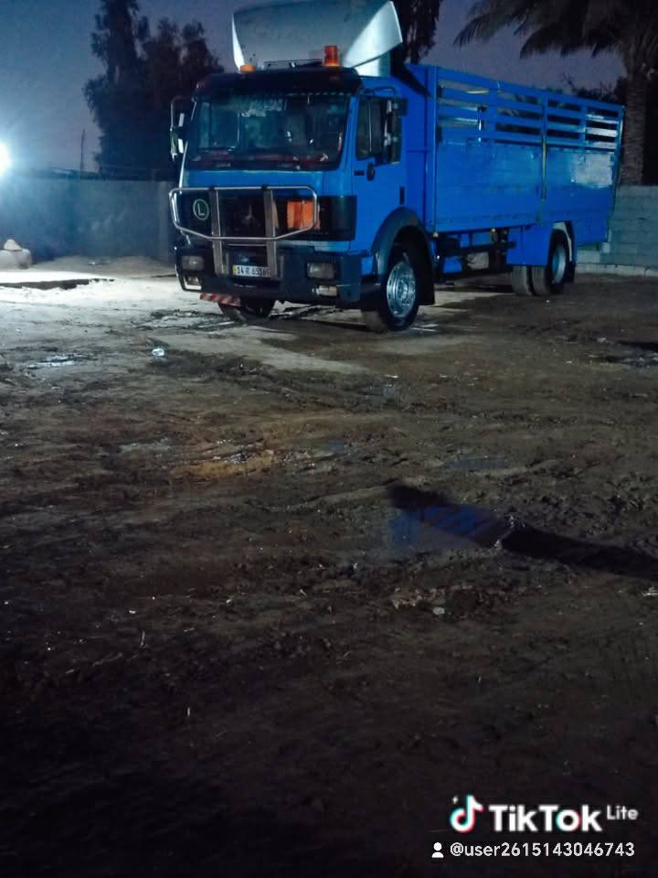 سلام عليكم سيارالبي للبيع كرواتي موديل 93 مكينه6  سنويه 28 رقم بصره طول سبعه اوربع   ***********
