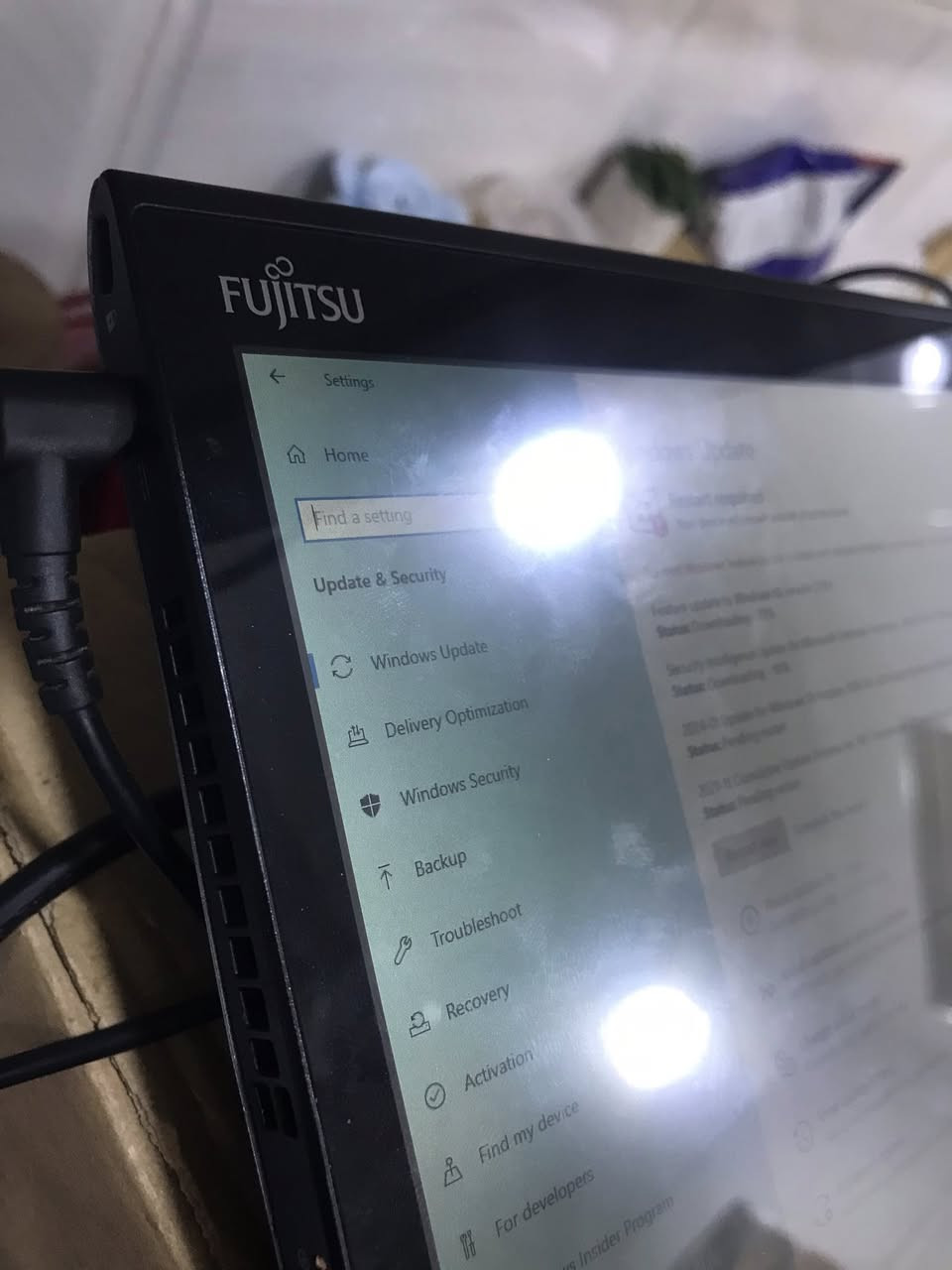 ‎السلام عليكم لابتوب لمس للبيع مواصفاته 
FUJITSU 
Core i7 6600u
Ram 8 2400 Hz
Hard m.2 256 
‎البطارية ضعيفة يعني اله كهرباء يله تشتغل وما بيها كيبورد 
‎السعر ٢٥٠ الف بي مجال بسيط او مراوس بتلفون
‎مكاني بغداد الكريعات 
***********
