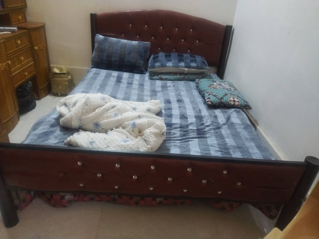 جربايه ام نفرين حديد سعره ٥٠ وبيهه مجال عنواني كربلاء الحر حي السجاد اليريدهه يدخل خاص


**إذا كنت صاحب هذا الإعلان وتريد حذفه لأي سبب، رجاءا أرسل رسالة إلى الدعم الفني**