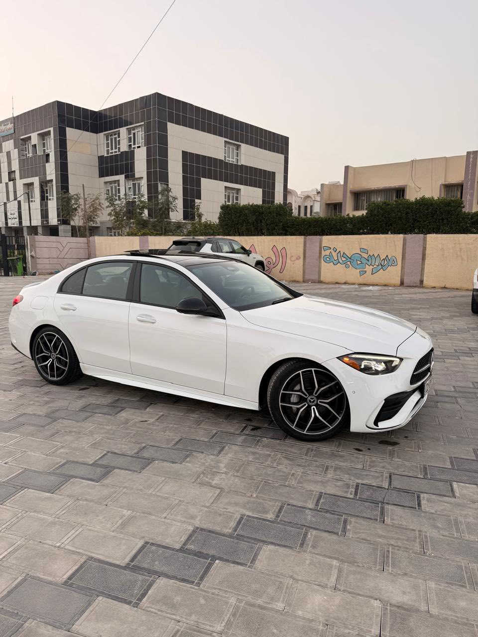 🚗 Mercedes-Benz C300 Night Edition 2022 🇩🇪 بسعر اقل من السوق
✨ وارد أمريكي
✨ حزمة Night Edition مع إضافات AMG

🔹 محرك 2.0 لتر تيربو + نظام EQ Boost
🔹 قوة 255 حصان
🔹 جير أوتوماتيك 9 سرعات 9G-TRONIC
🔹 باكج AMG الخارجي والداخلي
🔹 سقف بانوراما
🔹 تشغيل وبصمة دخول ذكي
🔹 شاشة وسطية كبيرة + عدادات ديجيتال كاملة
🔹 كاميرات 360 درجة (5 ستار)
🔹 رادار أمامي ومثبت سرعة ذكي
🔹 نظام الحفاظ على المسار
🔹 نظام مراقبة النقطة العمياء
🔹 حساسات أمامية وخلفية
🔹 إنارة LED ذكية
🔹 مقاعد جلد فاخرة مع ذاكرة
🔹 مرايا كهربائية قابلة للطي
🔹 جنوط AMG رياضية
🔹 إضاءة داخلية Ambient Light متعددة الألوان

سيارة تجمع بين الفخامة والأداء الرياضي والتقنيات الحديثة ضرر خفيف جداً ناشر الصور ورقم الشاصي 

📞 للاستفسار والتفاصيل أكثر يرجى التواصل على ***********
