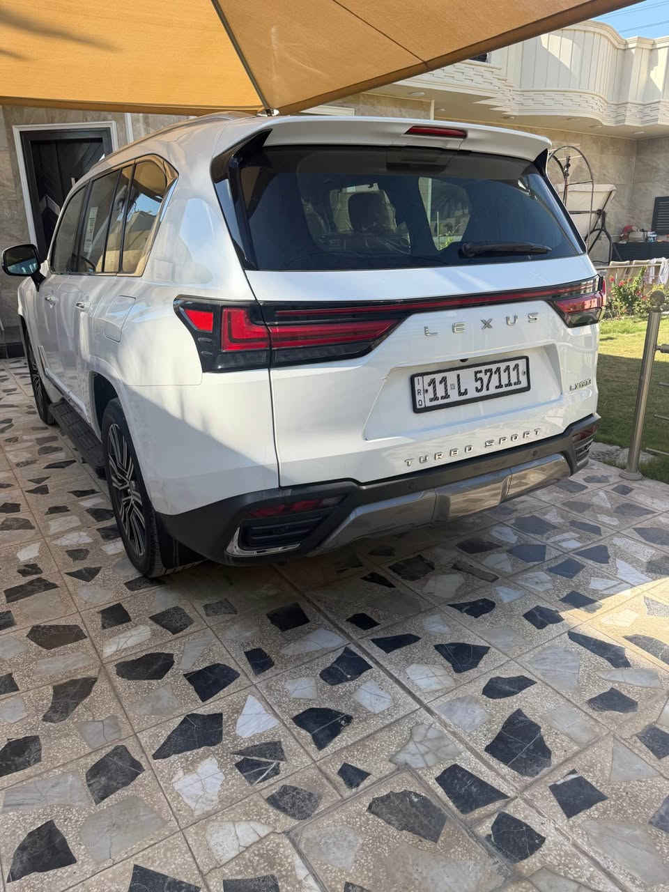 للبيع لكزز ابلاتين يوم ابريم اصلي فول موديل 2023 مكفولة ومغلفة ماشية 12 ألف فقط بسمي عدة غراض الصندوق ممفتوحة سعره 1150 دعش شدة ونص مكان بغداد الدورة *********** بغداد, العراق
