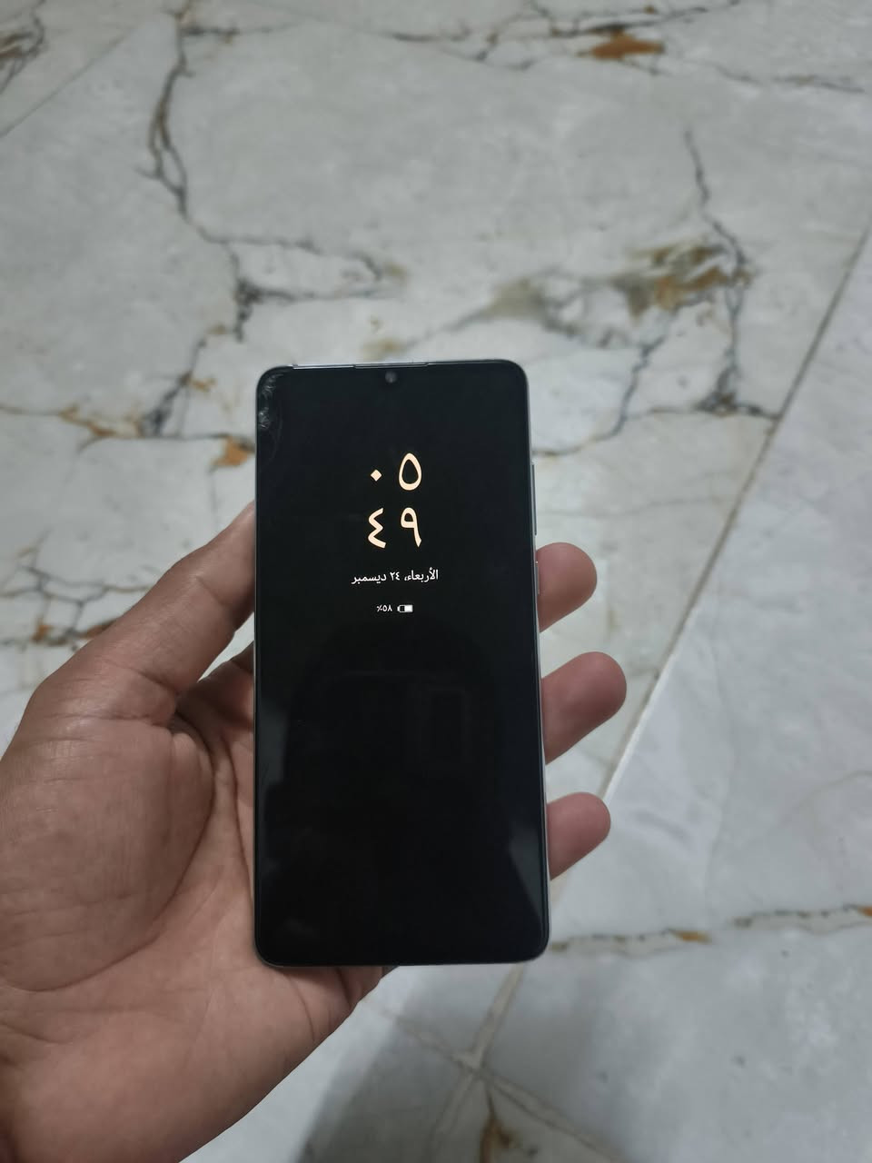 السلام وعليكوم البيع فقط هواوي بي 30ذاكره 128رام 6 معالج 980كيرين ببجي 60فريم شرط الجهاز نضيف بصمه بل شاشه بل شحن فول كاميره زوم 30 ملاحضه بي فطر بل لمس مايثر بل استخدام باقي شرط ما مفتوح السعر 110 بي مجال حك الجيه مكاني، ايمن
