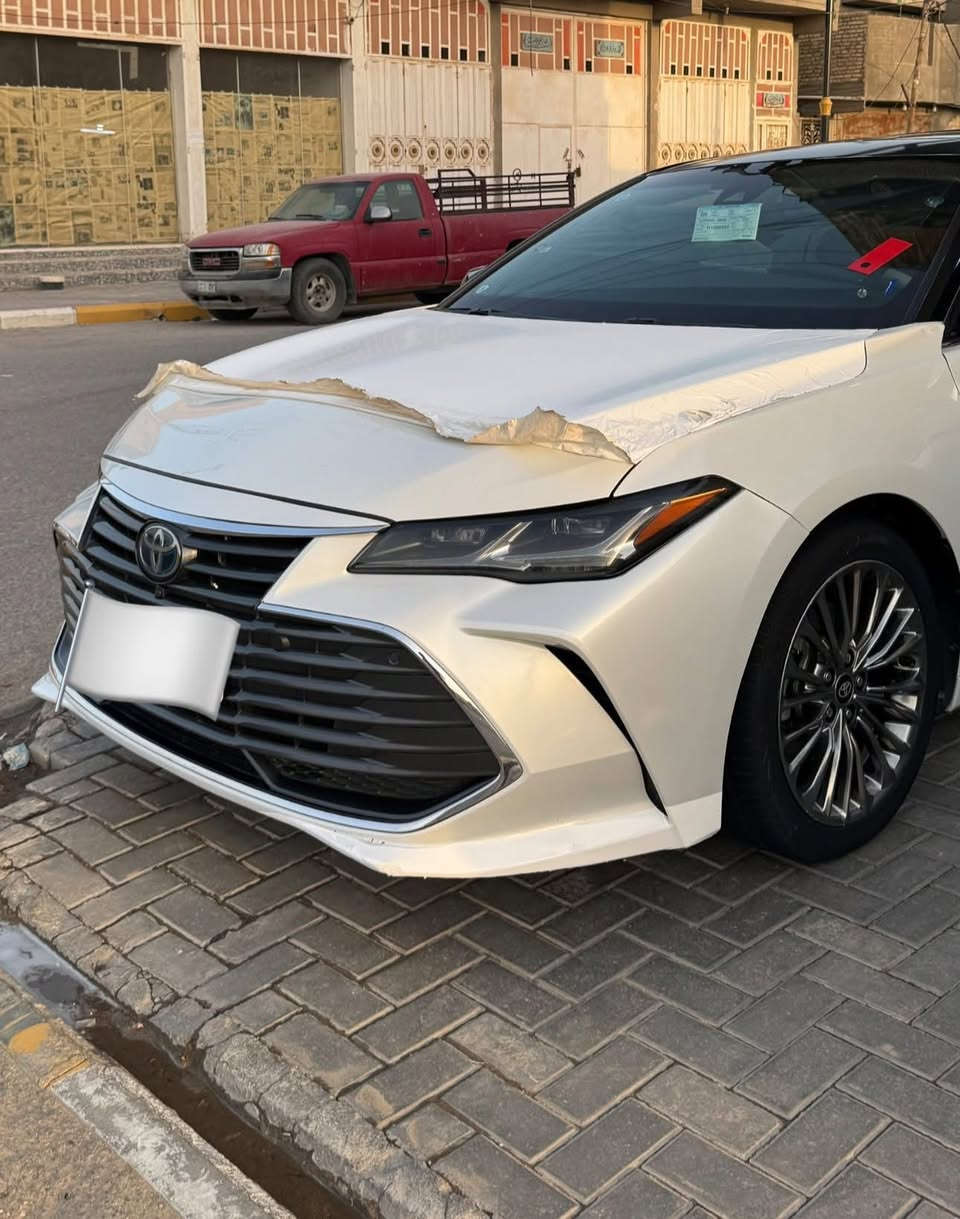 #ماكو_هيج_سعر 
للبيع 
✅تويوتا (افلون)هايبرد
موديل 2021 1/1ا امريكي
بيه تبديل قطعتين وباقي رشات امريكا فقط بجم كبس 
 لمتد
 اعلى مواصفات 
اشاير لكزز 
كشنات تدفئه وتبريد امامي خلفي
 ميموري خزن كشن سماعات jbl 
 كاربلي داتشو
 وقراءه المسار
 4 كامرات 360 
دواخل قرميدي 
ستيرن هيتر 
3 انضمة قيادة سبورت نورمال ايكو
ماشية 60 ميل
حساس امامي خلفي
 رادار توقف ذاتي
فتحه 
بصمه السعر (200)
رقم (مثنى )مداور ثاني يوم باسمي دولي جديد
سياره جاهزه
 مكانه سماوه ***********
