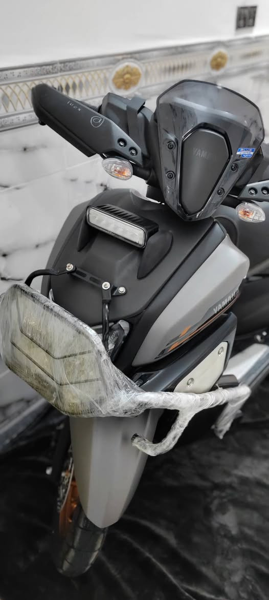 زت آر. زيرو. صفر كيلو 
اللون البرونزي  الحديث الحفر
الاستفسار ***********. واتساب موجود
