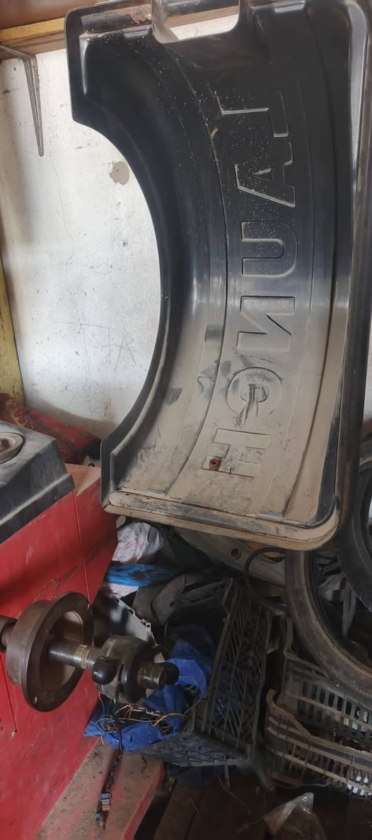 سلام عليكم بنلص البيع وكف فجه مادري شبي جان شغل والبلنص مضبوط 100٪
مكان كوت *********** 
600وبي مجال
