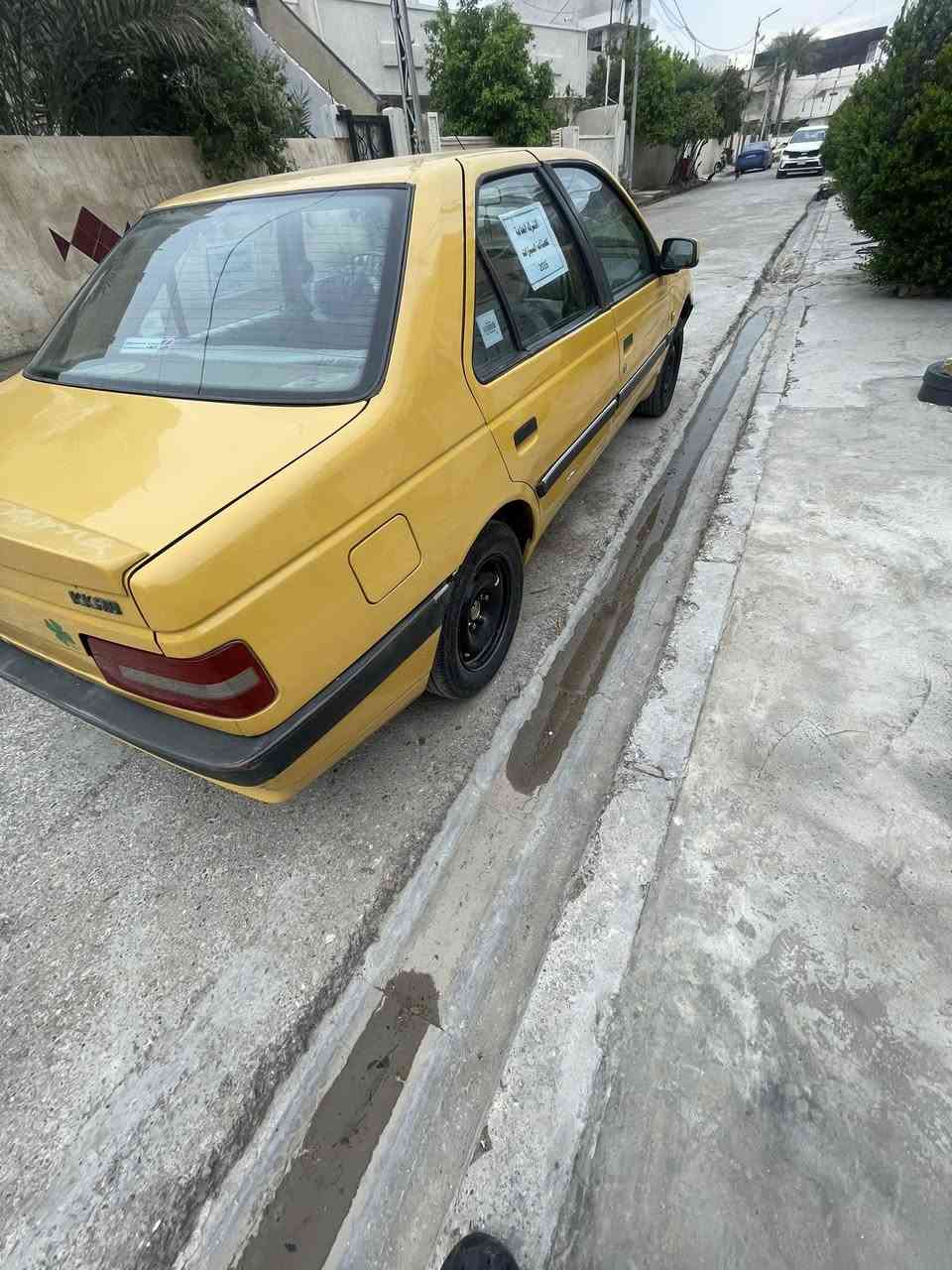 السلام عليكم بيجو لميس 2016سياره حلوه وجاهزه كير مكينه خير من الله بيه خيط تبخير لا خياس ولا شي داخله حلوه شوفت عينك سياره تخم تاير مداور ثاني يوم العسر 45 وبيه مجال حك الجيه   مكاني ديالى بعقوبه ***********
