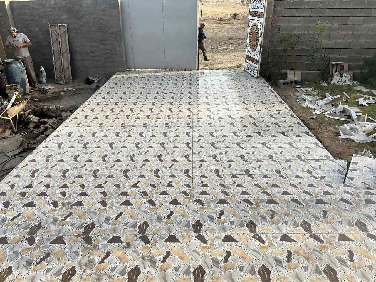 سلام عليكم
اسطه سيراميك شغل درجه اولآ تسليم مهندس 
اسعار مناسبه نبذه عن شغلي انشالله ينال اعجابكم 
للتواصل ع ***********
