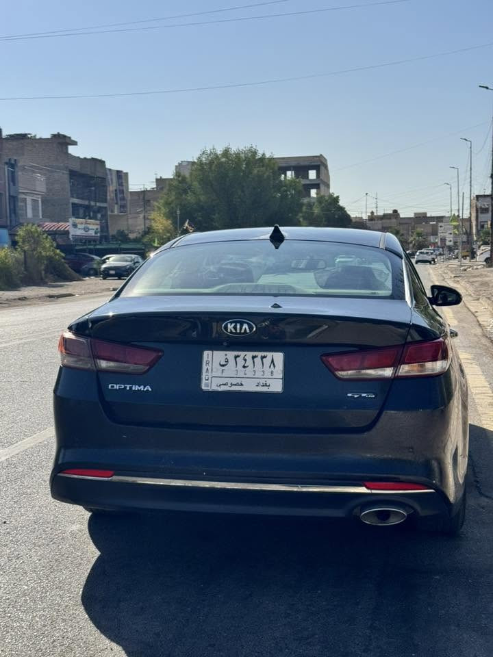 للبيع كيا اوبتما موديل 2018 بصمة
✅مكينة GDI 2400 cc
✅مواصفات GT 
✅كشنات كهربائية تدفئة 
✅كاميرا باك + حساسات 
✅ابل كار بلي شاشة 
✅تحكم ستيرن كهربائي + وضعيات قيادة 
✅تبريد قطعتين 
✅لايتات زينون ومستشعر وقوف
✅نظام ABS 
✅شواصي سليم 
✅لغود سليم 
✅ايرباگ سليم
سيارة جدا نضيفة دهن Motul وبانزين محسن حصراً
الضرر مالتها كلش حلو صندوق( جنطة ) + شبر من الجاملغ الخلفي 
وصور الحادث مرفقة بالمنشور 
مكاني بغداد حي البنوك ***********
السعر 140 وبيها مجال
