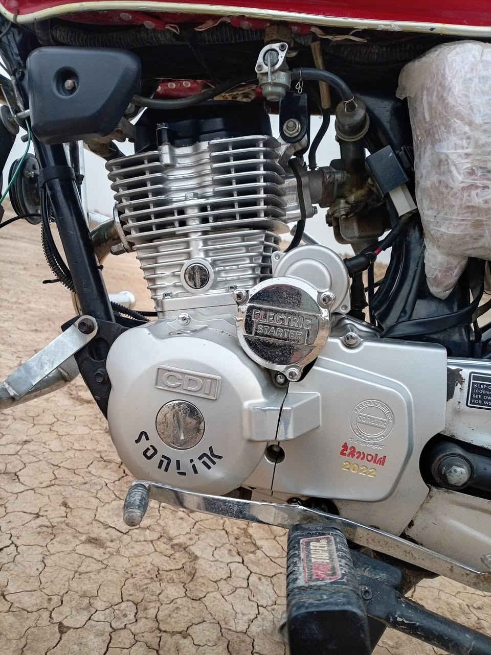 سلام عليكم سيفان 22مكفوله كفاله عامه شرط نضافه 100تشتغل بصمه كيجات سرعه شقاله دراجه اذا مو نضافه 100مو قبول مكان عزيزيه ***********
