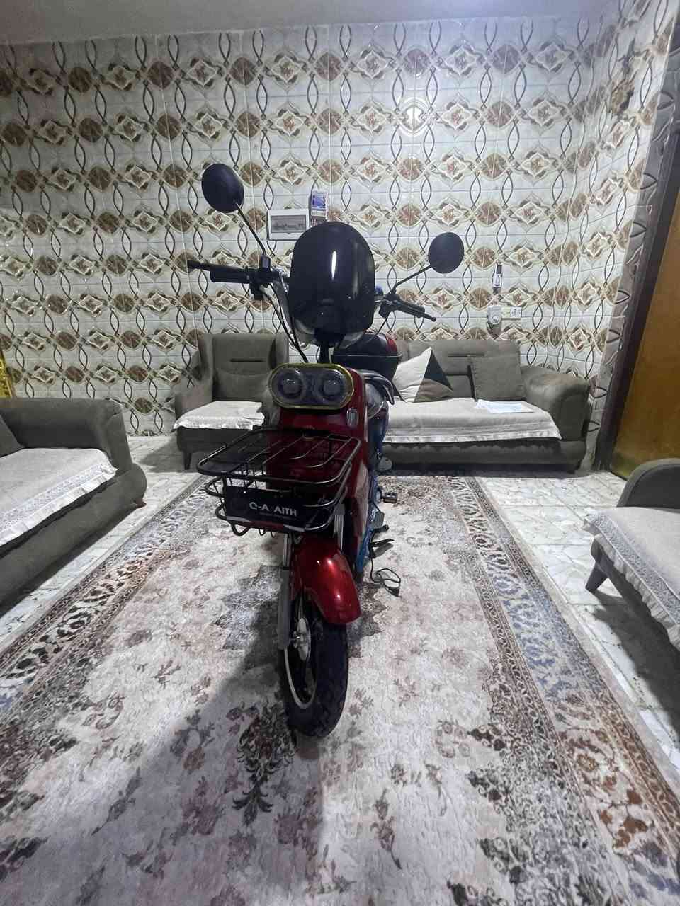 دراجه شحن ام أعيون
دراجه جيدده نضيفه عايزه بس بطاريات 
سرعته 55سرعه حقيقيه 77v
سعره 500وبيه مجال 
سبب عطل البطاريات تركته وصار عدي سفر وكعدن
لاستفسار خاص


**إذا كنت صاحب هذا الإعلان وتريد حذفه لأي سبب، رجاءا أرسل رسالة إلى الدعم الفني**