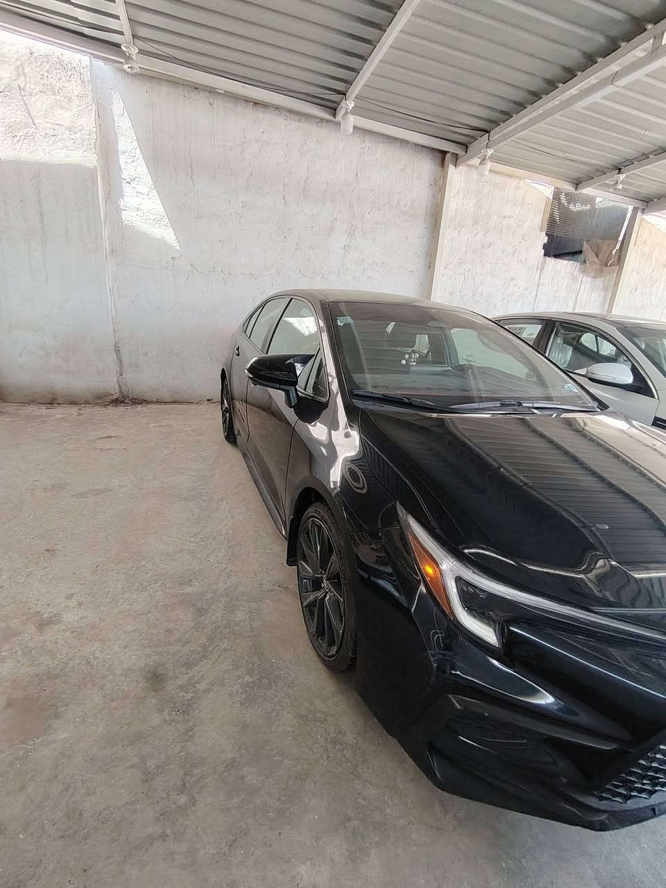 السلام عليكم للبيع او مراوس حسب القناعه
كورلا 2023 امريكي SE ماشيه 23 الف بدون صبغ رقم انكليزي جديد حادثهه فقط بارد بسيط بلجاملغ والسياره ع وضع الشركه السعر 139 بيهه مجال مكاني بغداد اليوسفيه ***********
