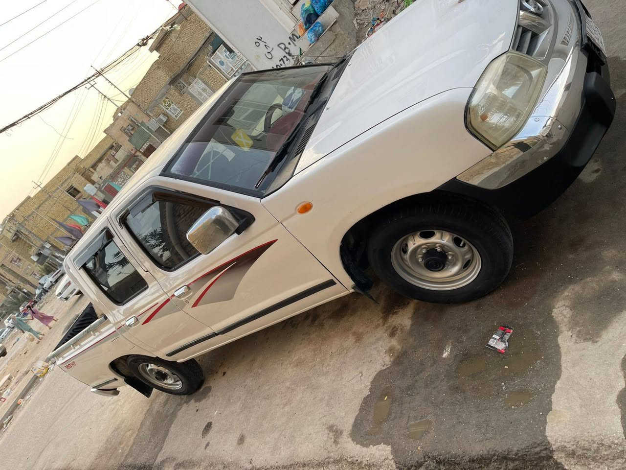 السلام عليكم خوان بيكم 2013 سياراه جاهزه كير ومكينه وحداديه فقط سياره مصبوغه توجد ضربه خفيفه ب قماره ما بيه تبديل خاليه من عيب شرعي سعر 93 وبيها مجال للشراي بخدمته رقم الهاتف فقط اتصال***********
