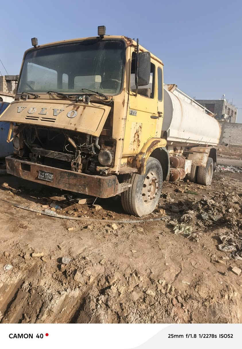 سلام عليكم دنكر فالفو للبيع موديل ٩٢سعر ٤ملاين بي مجال العنوان واسط قرب سيطرة الج مكينة شغالة سعة تخزين التانكي ١٥الف مابي خياس ولا زرف تانكي جديد سيارة تمشي كير ٨نمر فقسة ودكمة سيارة مو بسمي راعيه ماموجود تعهد سرقة عشائر مكينة شغالة الاتصال ***********
