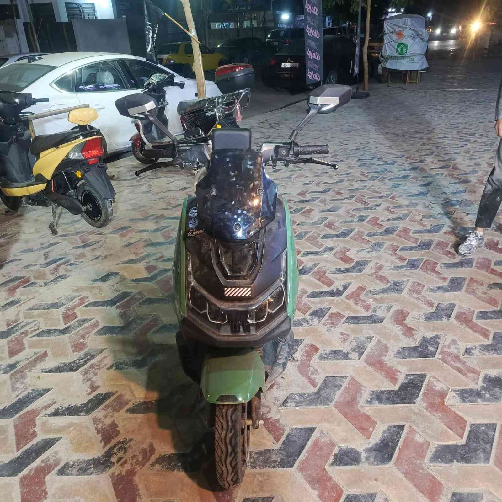 سلام عليكم شباب دراجه شحن اباجي دراجه وضيفه بطاريات صارله سبوع من بدلته ريده 750 وبيه مجال الشرايه مكان بياع


**إذا كنت صاحب هذا الإعلان وتريد حذفه لأي سبب، رجاءا أرسل رسالة إلى الدعم الفني**