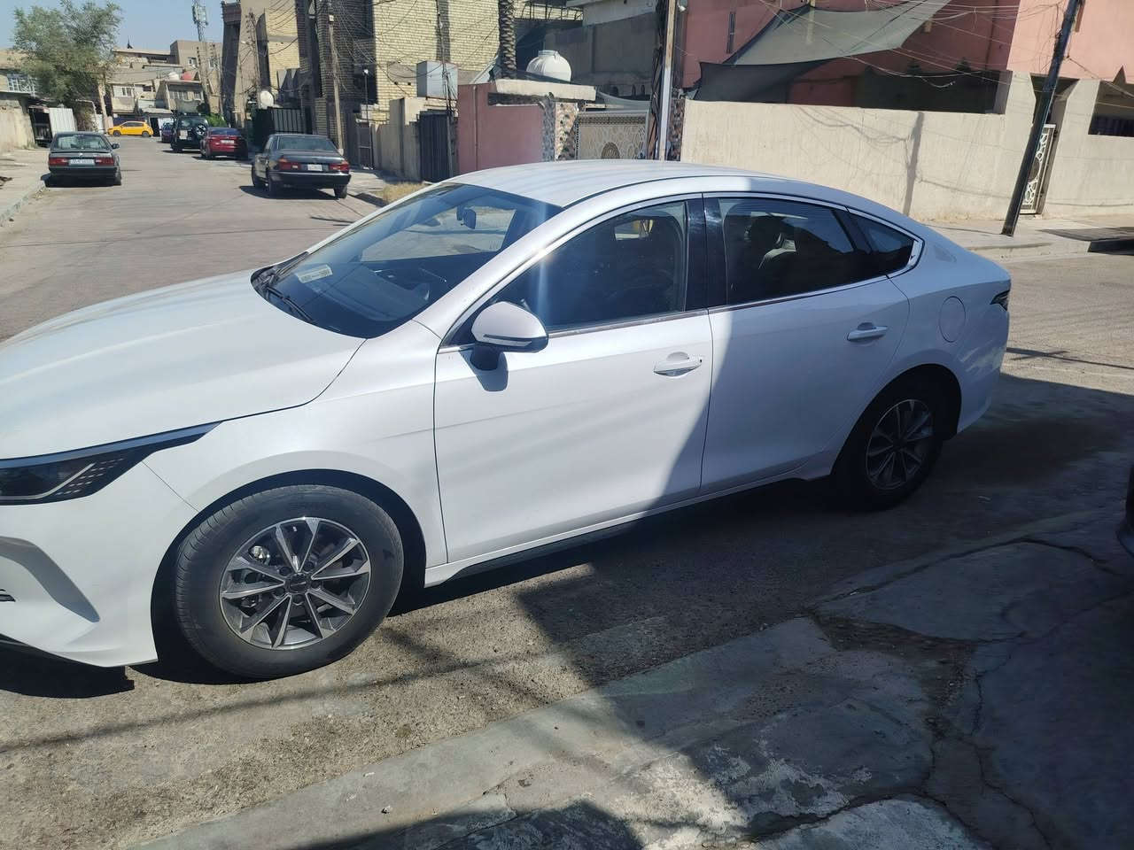 Byd 0.5 2025
ماشيه7000 بعدهي زيرو سياره جديده
سعر 19500 وبي مجال بسيط 
مكاني بغداد حي العامل 
***********

