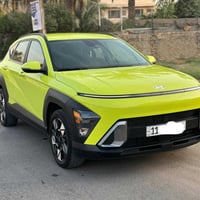 للبيع هيونداي كونا SEL 2024 لون مميز اخضر الضرر مقدمة البنيد فقط ضرر س...